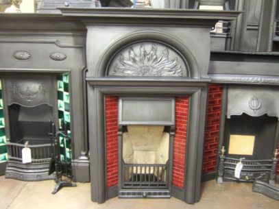 004TC - Arts & Crafts Tiled Fireplace - London