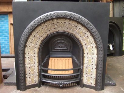 019TI - Victorian Arched Tiled Insert