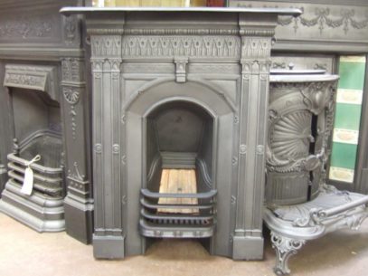 046MC - Victorian Cast Iron Fireplace - Stratford-upon-Avon