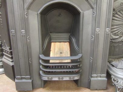 046MC - Victorian Cast Iron Fireplace - Stratford-upon-Avon