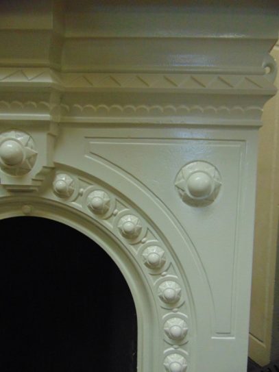 115B_1812_Victorian_Bedroom_Fireplace
