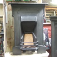 146B - Edwardian Cast Iron Bedroom Fireplace