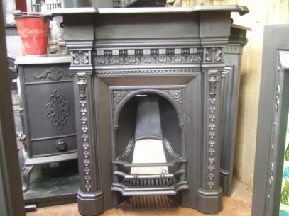 151MC - Mid-Victorian Cast Iron Fireplace