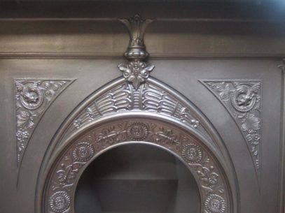 185LC - Victorian / Arts & Crafts Cast Iron Fireplace
