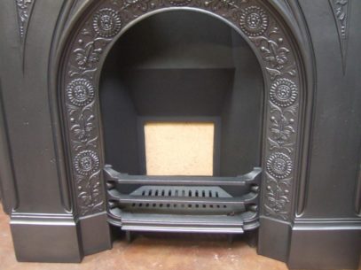 185LC - Victorian / Arts & Crafts Cast Iron Fireplace