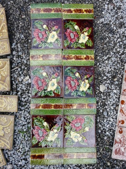 V033_Victorian_Majolica_Fireplace_Tiles