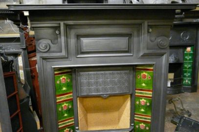 Edwardian / Arts and Crafts Tiled Fireplace - 261TI  - Image 4