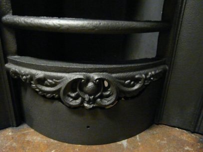 Early-Victorian Arched Bedroom Insert - 717AI - Image 6