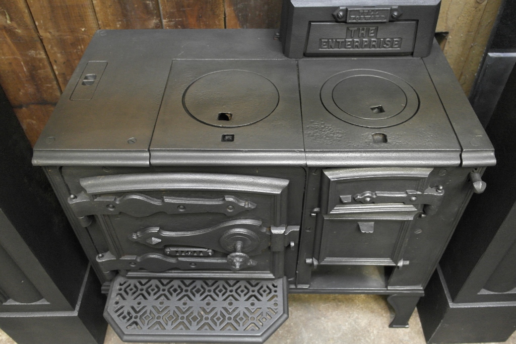 Victorian Cooking Range/Stove 008S-1260 - Antique Fireplace Co