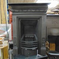 091B_1588_Victorian_Bedroom_Fireplace