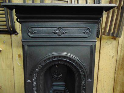 217B_1665_Antique_Victorian_Bedroom_Fireplace