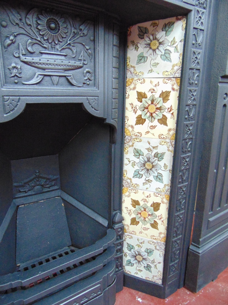 V070_Victorian_Fireplace_Tiles Old Fireplaces