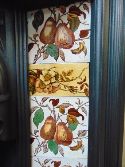 Pears_Fireplace_Tiles_V085