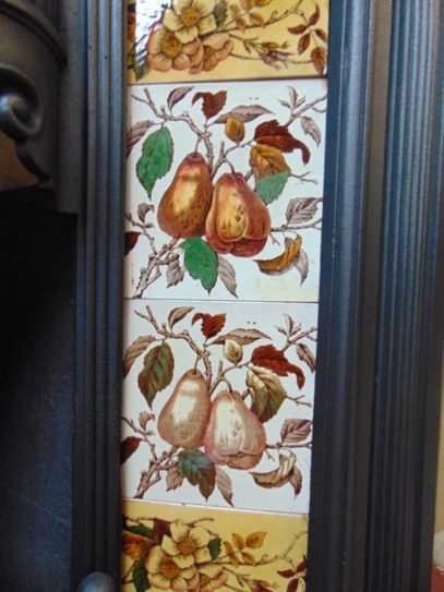 Pears_Fireplace_Tiles_V085