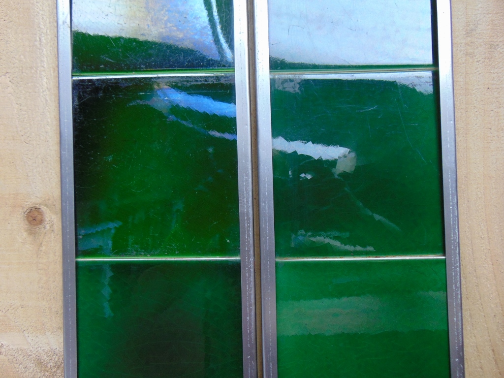 Dark_Green_Fireplace_Tiles_E033 Old Fireplaces