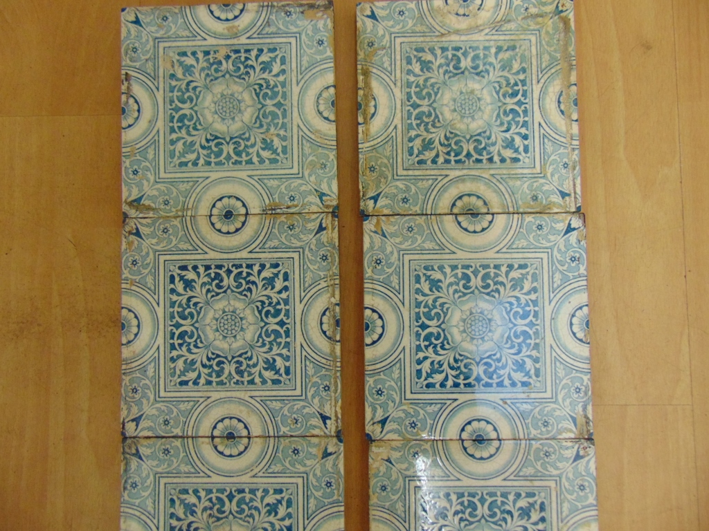 Victorian Aesthetic Fireplace Tiles - V091A - Antique Fireplace Co