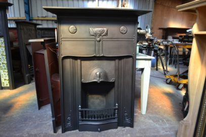 Arts and Crafts Fireplace - William De Morgan 3060MC