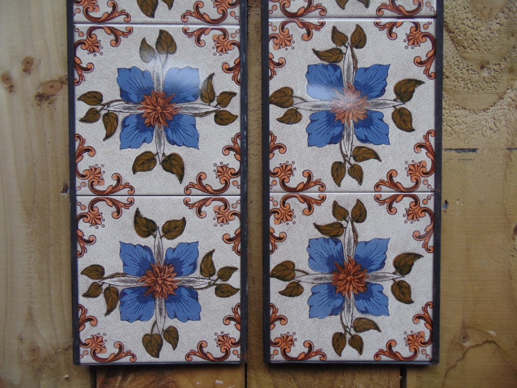 Reproduction Victorian Fireplace Tiles R018 - Old Fireplaces
