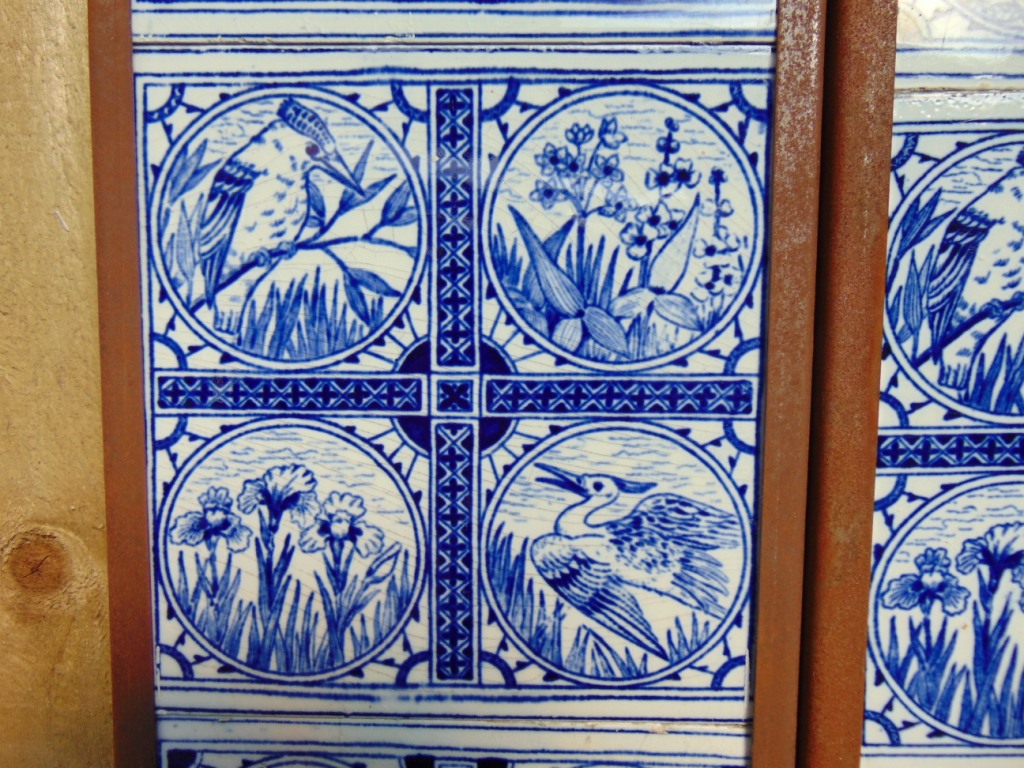 Arts & Crafts Fireplace Tiles - Arts021 - Antique Fireplace Co