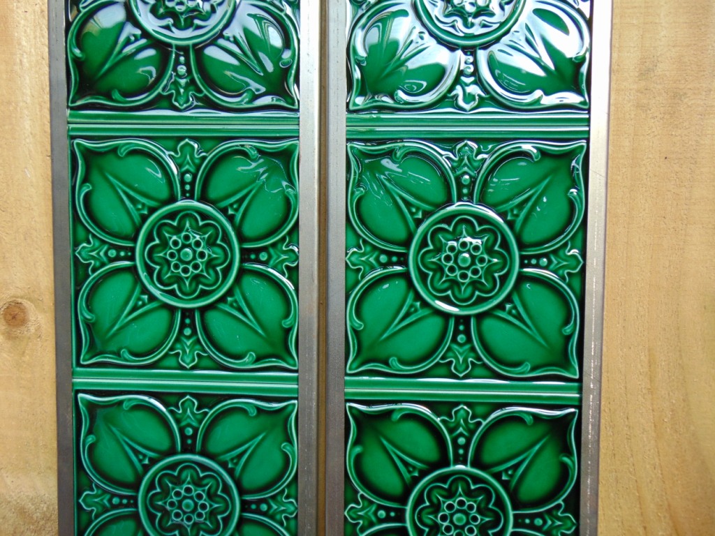 Reproduction Victorian Tiles R066 Old Fireplaces