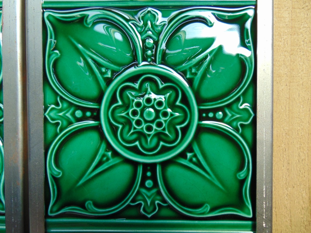 Reproduction Victorian Tiles R066 - Old Fireplaces