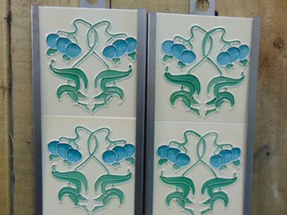 Leeds Reproduction Fireplace Tiles - R007 Old Fireplaces