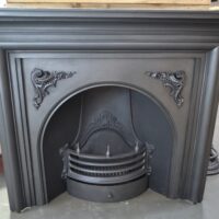 Late Victorian Cast Iron Surround 4546CS - Oldfireplaces