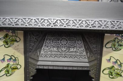 Victorian Cast Iron Tiled Insert 4589TI - Oldfireplaces