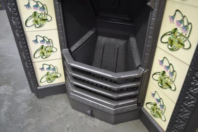 Victorian Cast Iron Tiled Insert 4589TI - Oldfireplaces