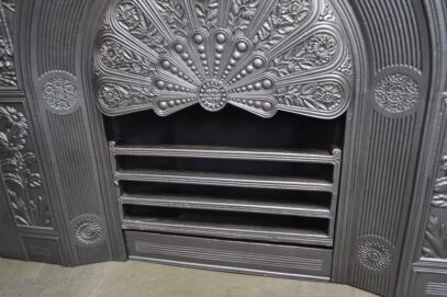 Reclaimed Arts and Crafts Style Arched Insert - 4436AI